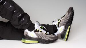 Alternative view of Giày Nike Air Max 270 React ENG 'Neon 95' CW2623-001