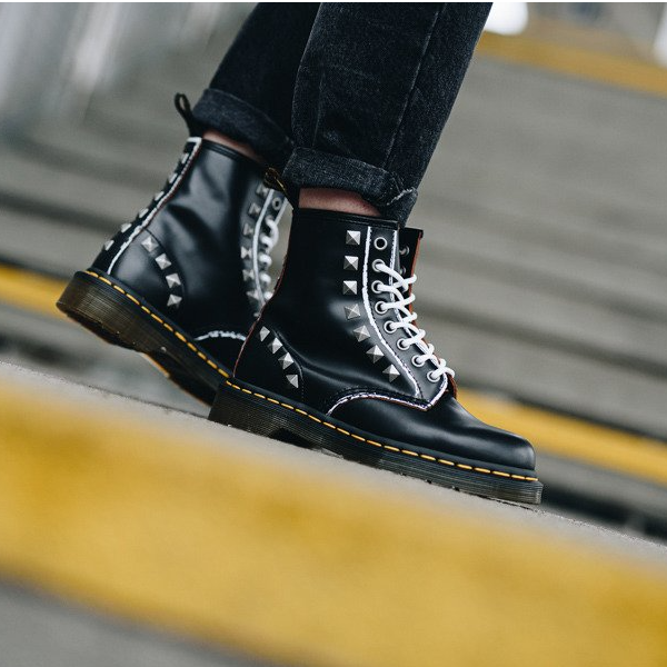 Giày Dr. Martens 1460 Stud Black Rolled Vintage Smooth Boots 25202001 - Ảnh 3