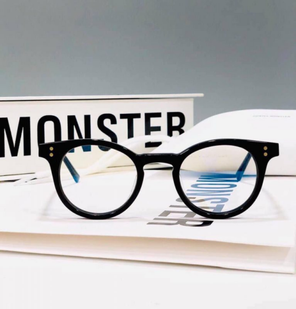 Kính Gentle Monster Milan 01 Black - Ảnh 2