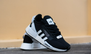 Giay Adidas Nmd R1 V2 'Black White' GX6367