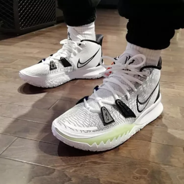 Giày Nike Kyrie 7 EP 'Brooklyn Beats' CQ9327-100 - Ảnh 5