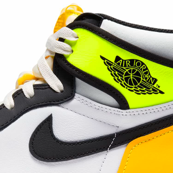 Giày Nike Air Jordan 1 Retro High OG 'Volt Gold' 555088-118 - Ảnh 9