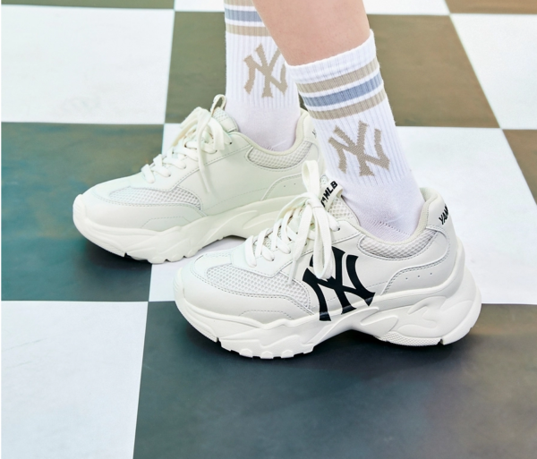 Giày MLB Bigball Chunky Mesh New York Yankees 'White' 3ASHCE12N-50CRS - Ảnh 2