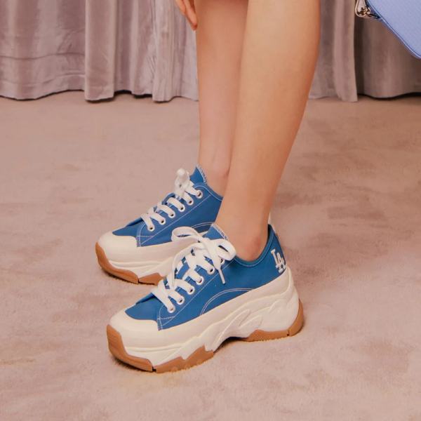 Giày MLB Chunky Low LA Dodgers Shoes Blue 3ASHU211N-07BLD - Ảnh 2