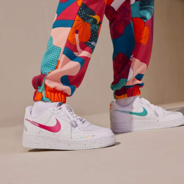 Giay Nike Air Force 1 '07 LX 'Leap High' FD4622-131