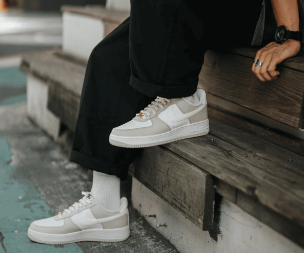 Giay Nike Air Force 1 Low 'White Gold' DZ2771-211