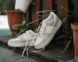 Giay Nike Air Force 1 Low 'White Gold' DZ2771-211