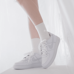 Alternative view of Giày Nike Air Force 1 Low GS ‘White Aura’ CT3839-106