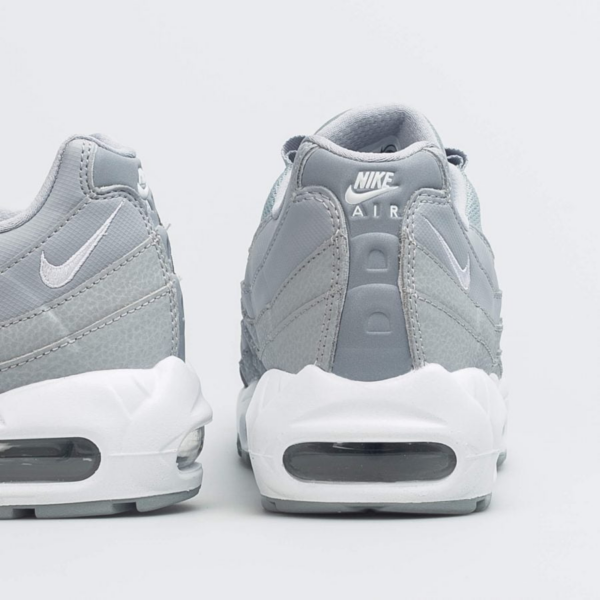Giày Nike Air Max 95 Essential Wolf Grey 749766-037 - Ảnh 4