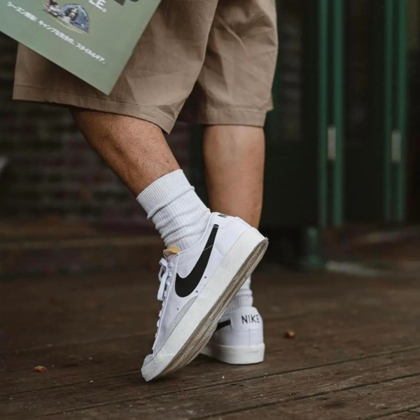 Giày Nike Blazer Low '77 Vintage 'White Black' DA6364-101 - Ảnh 2
