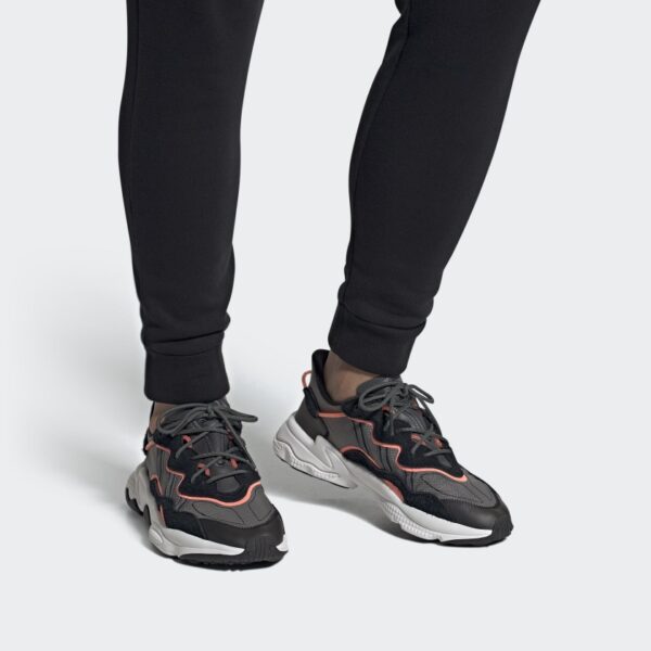 Giày Adidas Ozweego 'Black Signal Coral' EF4289 - Ảnh 7