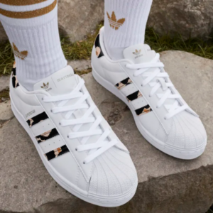 Giay Adidas Marimekko x Wmns Superstar 'Unikko' H04076