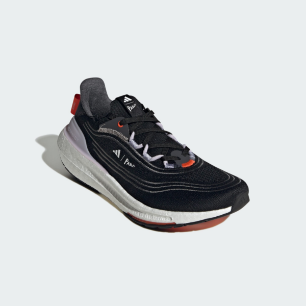 Giay Adidas Ultraboost Light 'Black White' GY9358