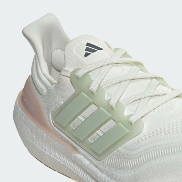 Giay Adidas UltraBoost Light 'Core Black' HQ6338