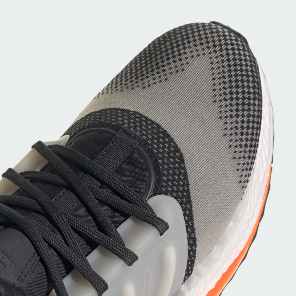 Giay Adidas X PLRBOOST 'Carbon Off White' HP3147