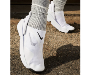 Giay Nike Go FlyEase 'White' DR5540-102