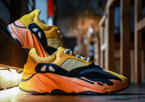 Giày Adidas Yeezy Boost 700 'Sun' GZ6984 - Ảnh 4