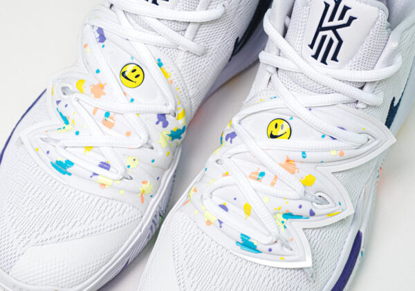 Giày Nike Kyrie 5 'Have A Nike Day' AQ2456-101 - Ảnh 4