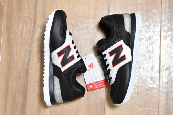 Giày New Balance Disney x 574 'Mickey Mouse' ML574DSA - Ảnh 5