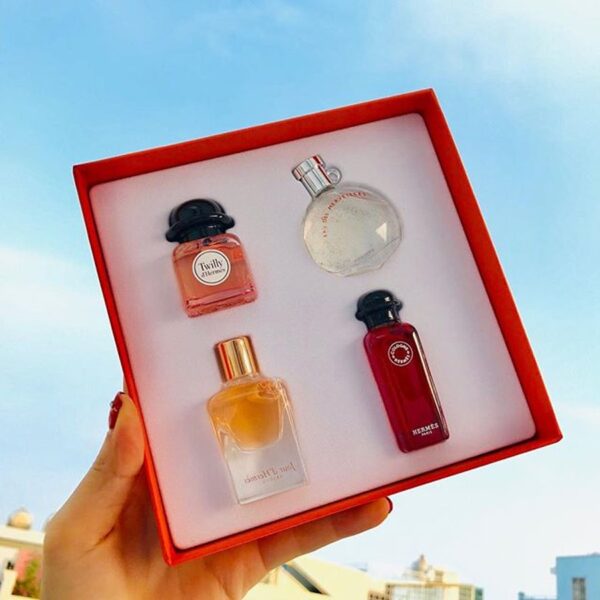 Set Nước Hoa Hermes Mini 4pcs Cho Nữ (4 x 7,5ml) - Ảnh 4