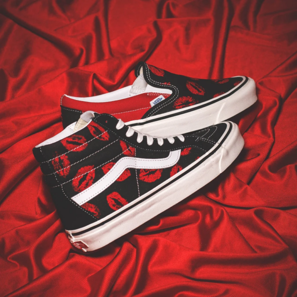 Giày Vans Sk8-Hi 38 DX 'Anaheim Factory Hotlips' VN0A38GF45T - Ảnh 2