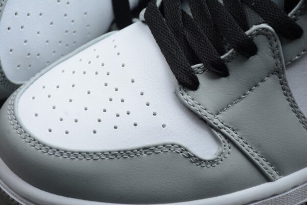Giày Nike Air Jordan 1 Mid GS 'Light Smoke Grey' 554725-092 - Ảnh 5