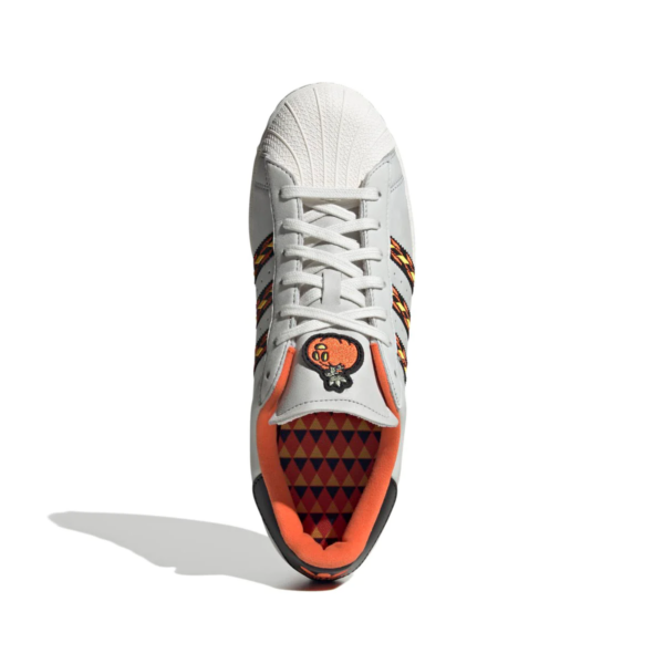 Giay Adidas Superstar 'Halloween Jack O'Lantern' HR1433