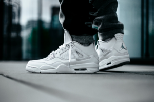 Giay Nike Air Jordan 4 Retro 'Pure Money' 308497-100