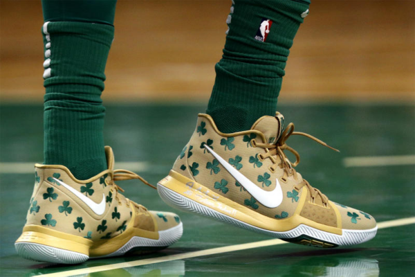 Giày Nike Kyrie 3 'Luck' PE AR4566-700 - Ảnh 8