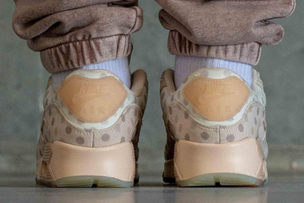 Giày Nike Air Max 90 NRG 'Venn Diagram Shimmer Polka' CZ1929-200 - Ảnh 5