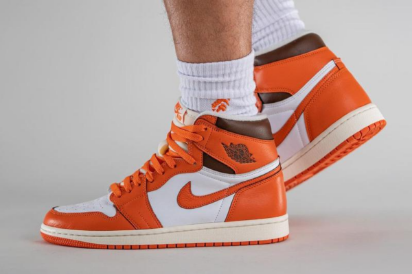Giày Nike Air Jordan 1 Retro High OG 'Starfish' DO9369-101 - Ảnh 5