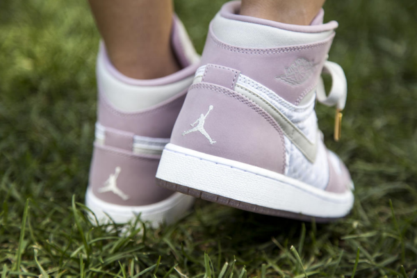 Giày Nike Air Jordan 1 Retro GS 'Heiress Plum Fog' 832596-025 - Ảnh 5