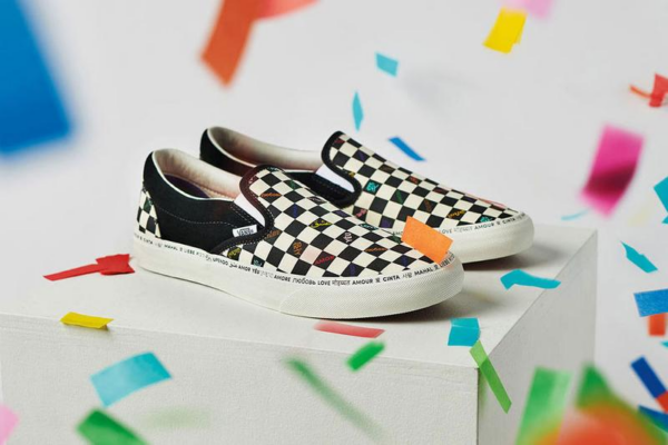 Giày Vans Classic Slip-On VLT LX 'The Love Pack Pride' VN0A3QXYW43 - Ảnh 3