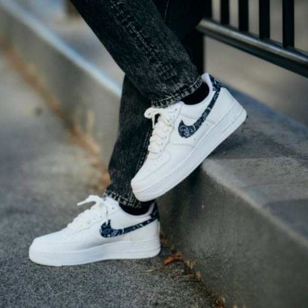Giày Nike Wmns Air Force 1 '07 Essentials 'Black Paisley' DH4406-101 - Ảnh 3