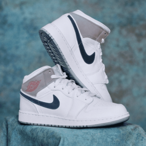 Giay Nike Air Jordan 1 Mid 'Paris' DR8038-100