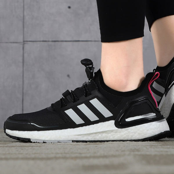 Giày Adidas Wmns UltraBoost Winter.Rdy 'Core Black' EG5210 - Ảnh 4