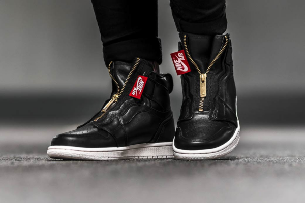 Giày Nike Wmns Air Jordan 1 Retro High Zip 'Black' AQ3742-016 - Ảnh 6