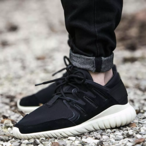 Alternative view of Giày Adidas Tubular Nova 'Core Black' S74822