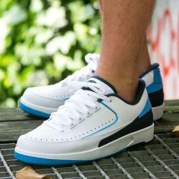 Giày Nike Air Jordan 2 Retro Low 'Midnight Navy' 832819-107 - Ảnh 3