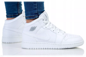 Alternative view of Giày Nike Air Jordan 1 Retro Mid GS 'Pure Platinum' 554725-109