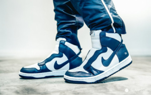 Alternative view of Giày Nike Wmns NikeLab x Sacai Dunk Lux 'Midnight Navy' 776446-441