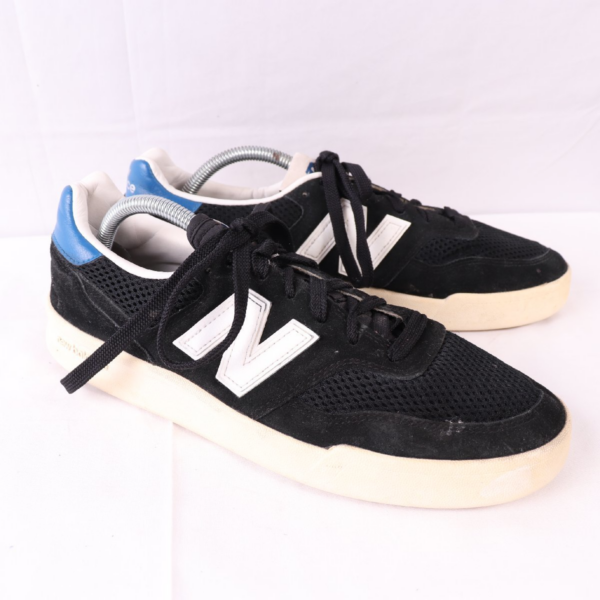 Giay New Balance CRT300v2 Men's Court 'Black White' CRT300F2