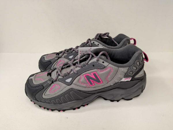 Giày New Balance 703 Series 'Grey Pink' WL703BB - Ảnh 4