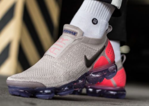 Alternative view of Giày Nike Air VaporMax Flyknit Moc 2' Moon Particle' AH7006-201