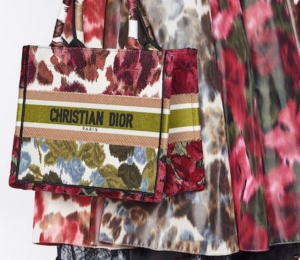 Tui Dior Small Book Tote 'Multicolor Floral Embroidery With Heathered Effect' M1265ZRZQ-M884