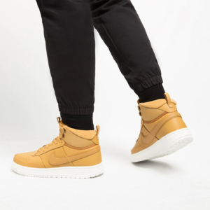 Alternative view of GIày Nike Court Vision Mid Winter 'Elemental Gold' DR7882-700