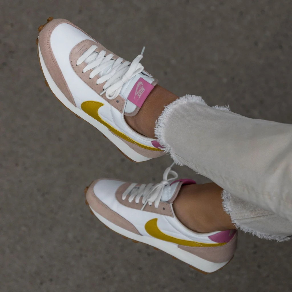 Giày Nike Wmns Daybreak 'Fossil Stone Saffron Quartz' CK2351-200 - Ảnh 5