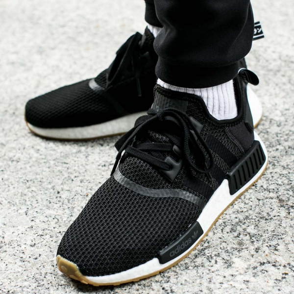 Giày Adidas NMD R1 Black Gum B42200 - Ảnh 2