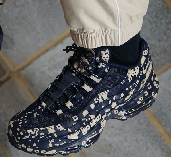 Giày Nike Cav Empt x Air Max 95 'Blackened Blue' AV0765-400 - Ảnh 4