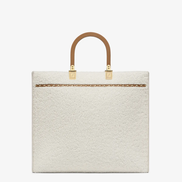 Túi Fendi White Sheepskin Shopper 8BH386-AHME-F1F1R - Ảnh 3